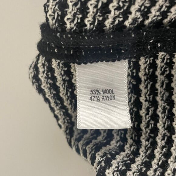 St. John Womens 4 Wool Rayon Black White Pencil Skirt - Picture 5 of 5